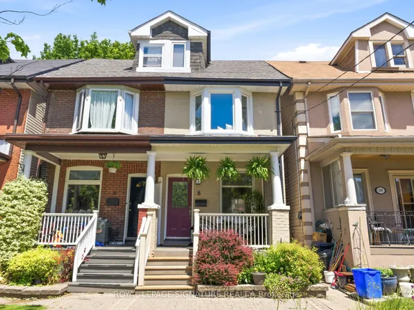 8 Baltic Ave, Toronto, ON M4J 1S2