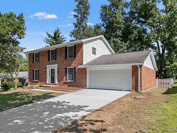 2nd image of 4351 Alderwood Dr