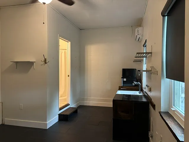 958 Hanover Ave — Photo 10