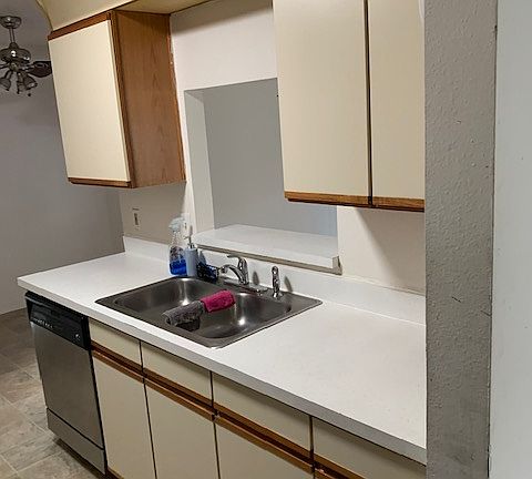 3rd image of 10101 Cheshunt Dr