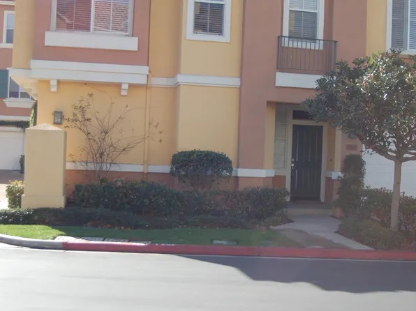 1711 Reggio Aisle, Irvine, CA 92606