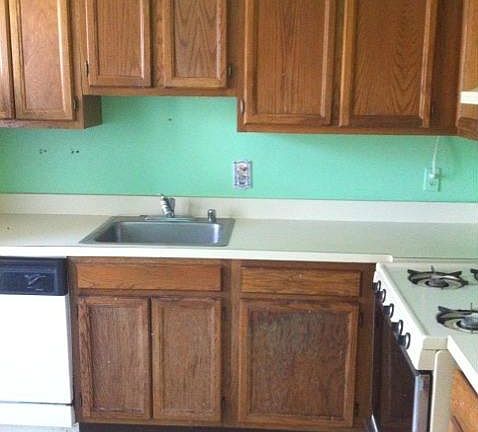 2nd image of 764 Quince Orchard Blvd #10