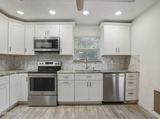 2846 Treasure Cove Ln, Jacksonville, FL 32224