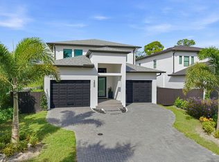 3400 Canal St, Naples, FL 34112