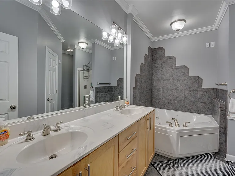 940 Westland Ridge Rd — Photo 21