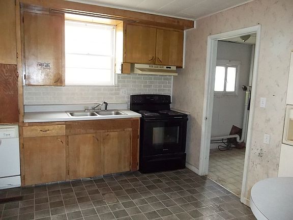 5th image of 115 N Forest Ave