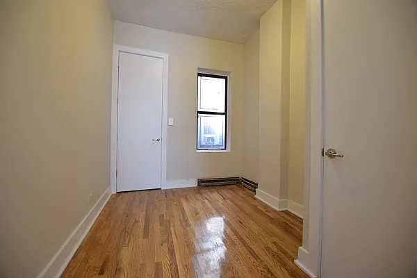 Rented by null | media 3