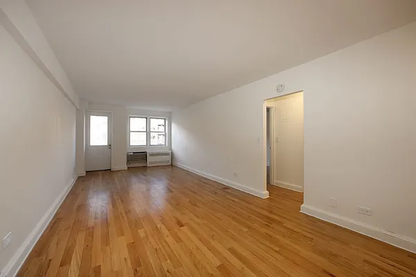 Rented by Manhattan Skyline | media 1