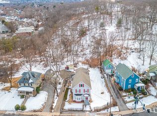 128 Winn St, Woburn, MA 01801