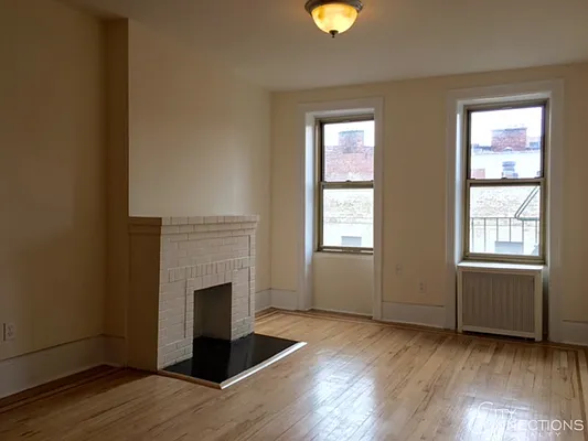 Rented by City Connections Realty | media 9