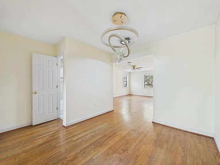 5110 Academy St #4 — Photo 8