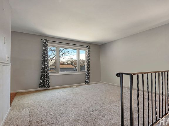 4th image of 1308 Ridgeway St