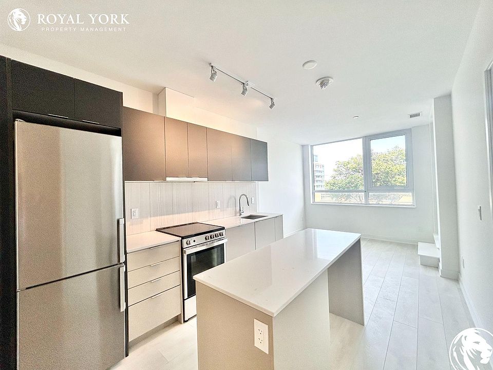 8 Tippett Rd #207, Toronto, ON M3H 2V2 | Zillow