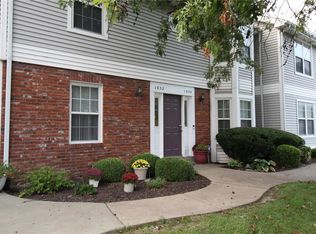 1652 Kircher Dr #C, Saint Charles, MO 63303