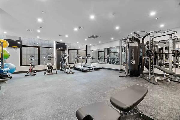 Rented by Living New York | media 18