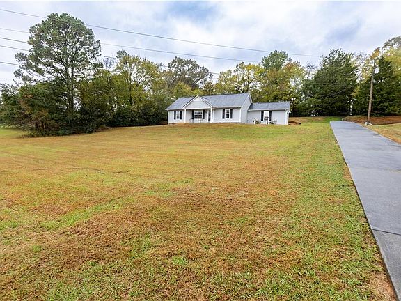 5th image of 251 Tucker Hollow Rd SE