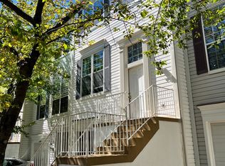 5106 Observation Way, Alexandria, VA 22312