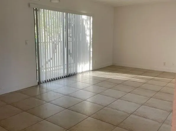 1521 Windorah Way #H, West Palm Beach, FL 33411