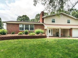 2030 Rocky Road Dr #O, O'Fallon, MO 63366