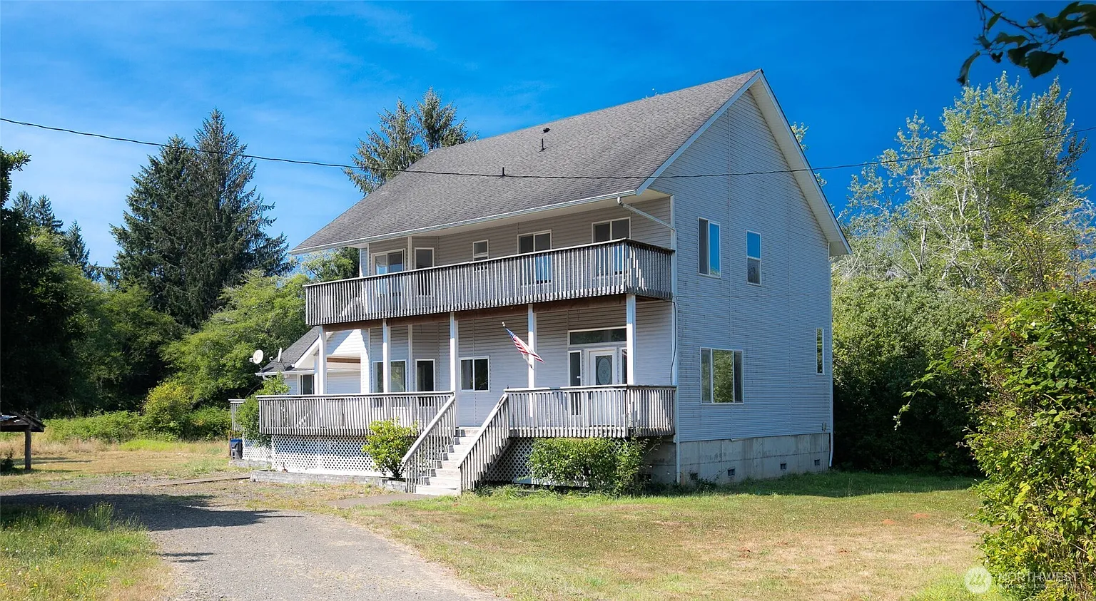 1487 Ocean Beach Road photo 1