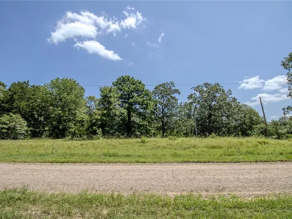 370 Pinewood Cir S #40, Delaware, AR 72835