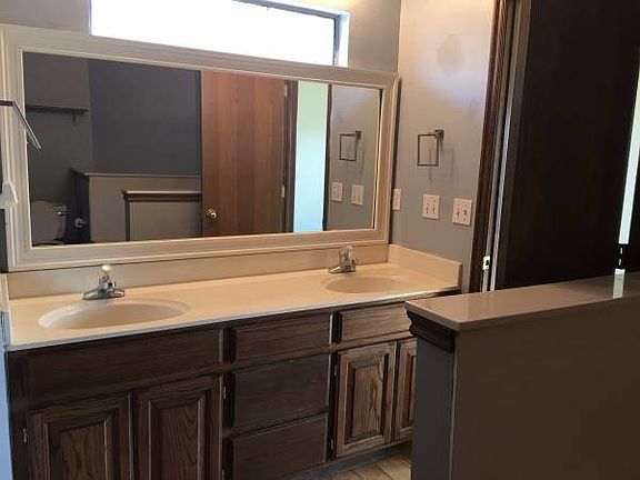 4th image of 2116 Sagewood Dr