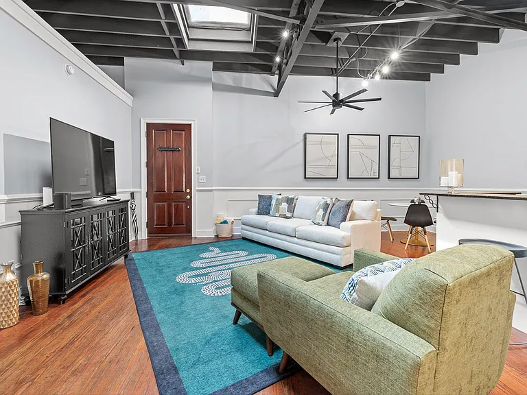 343 King St #C — Photo 22