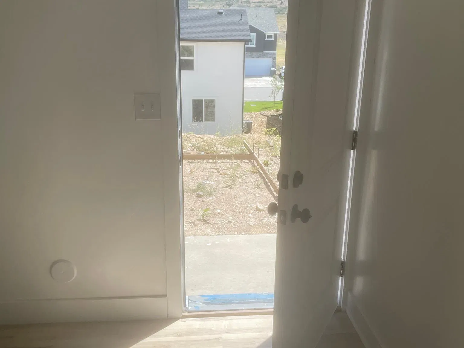 2 bed, 1100 sqft, $1,300 — Photo 3
