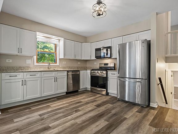 2nd image of 1317 Marengo Ct