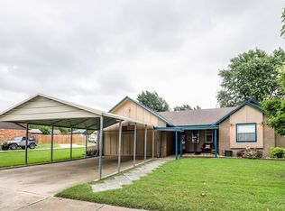 331 S 185th Ave E, Tulsa, OK 74108