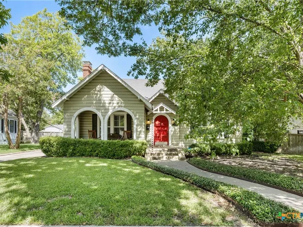 1207 N 9th St, Temple, TX 76501