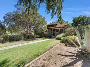 524 E Arrow Hwy, Upland, CA 91786