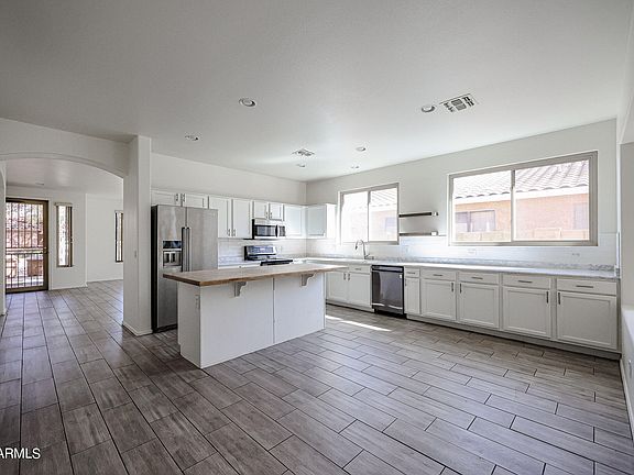 5th image of 9475 W RUNION Drive