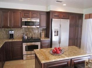 76630 Daffodil Dr, Palm Desert, CA 92211