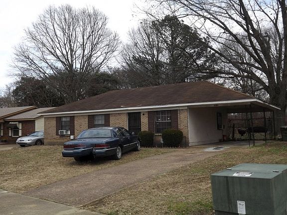 2nd image of 3828 Audie Dr