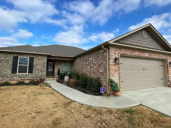 458 Wildwood Point, Jonesboro, AR 72401