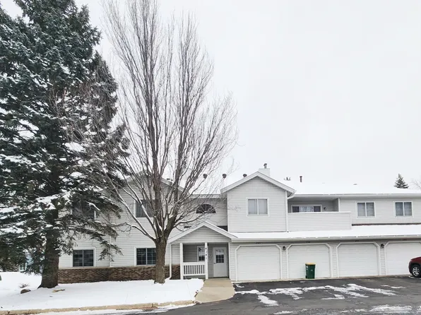 4041 Maureen Dr NE Unit 103, Columbia Heights, MN 55421