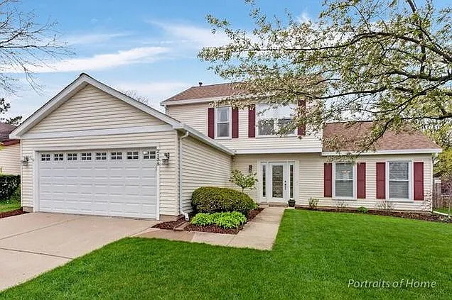 2135 Stirrup Ln photo 1