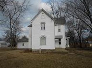 109 N Newton St, Goodland, IN 47948