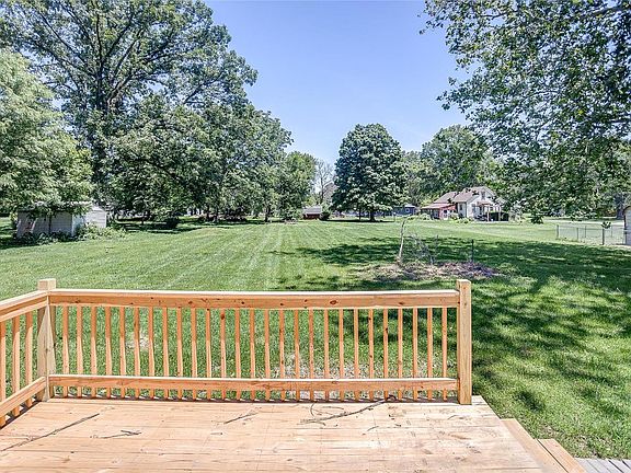 4th image of 5667 Humbert Rd