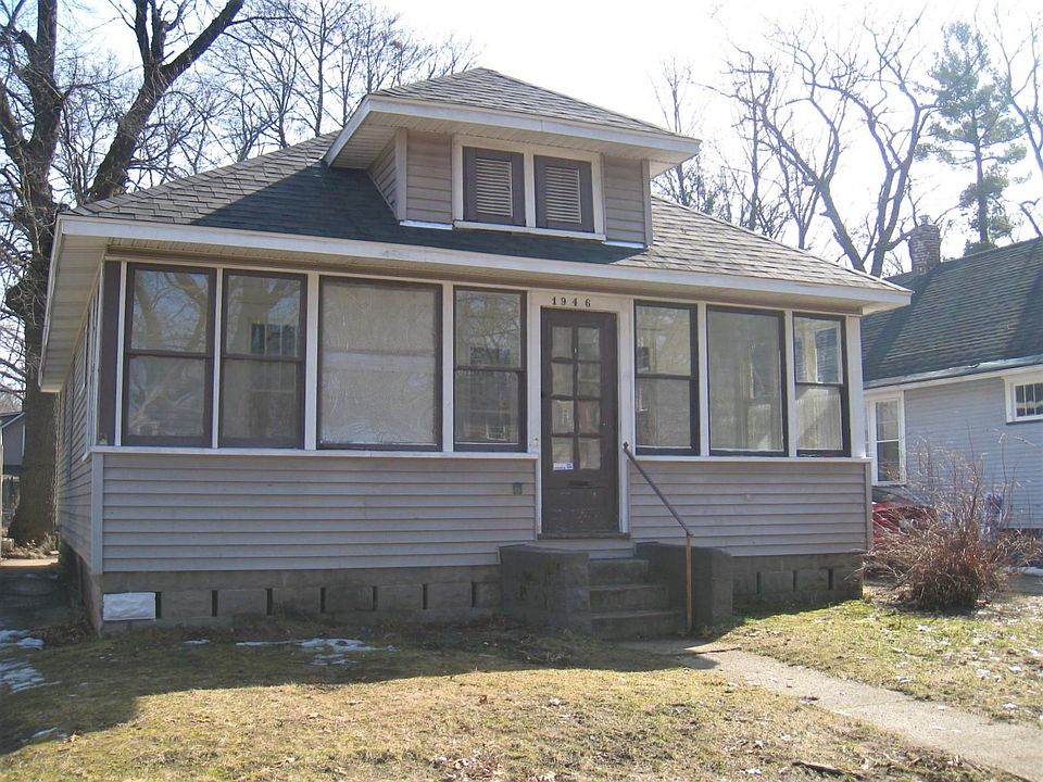 1st image of 1946 Leahy St