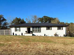 1662 Tom Taylor Rd, Murray, KY 42071