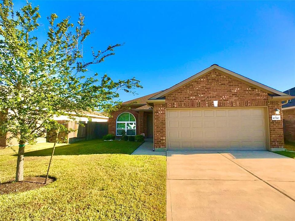 1st image of 10910 Barker View Dr
