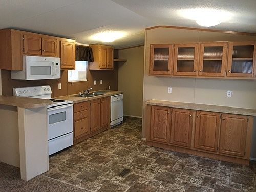 3rd image of 264 Swanson Ave