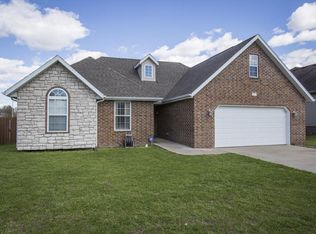 4058 S Appleton Dr, Springfield, MO 65807