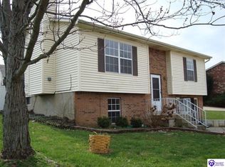 644 Independence Dr, Radcliff, KY 40160