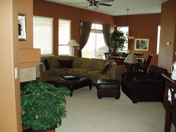 2nd image of 1096 Kantner Ct