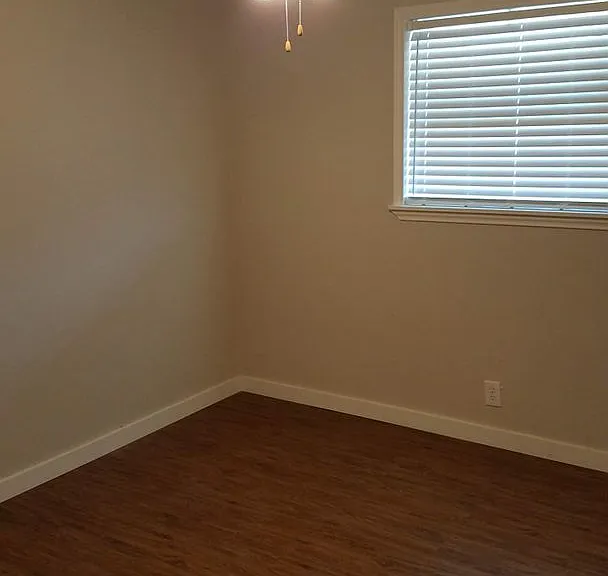 2428 Louise St #2505 — Photo 13