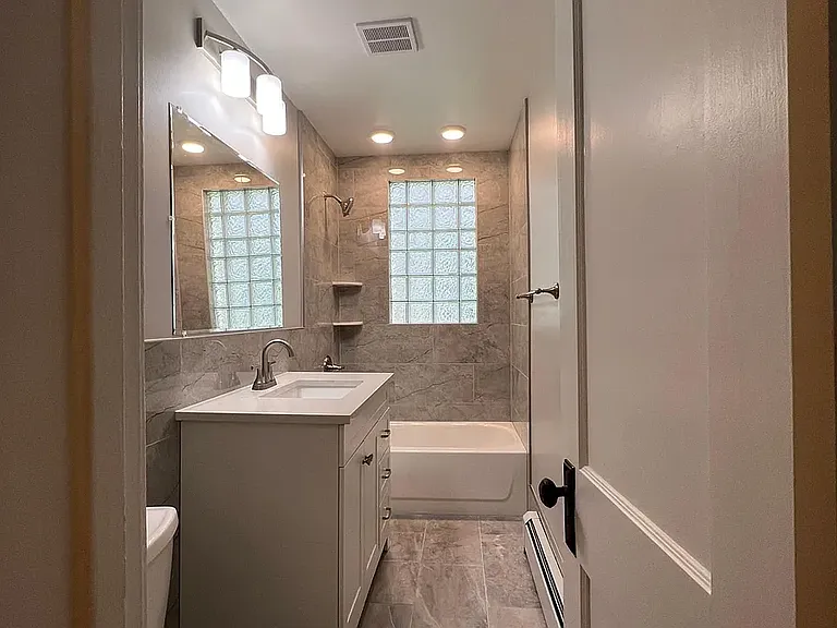 3735 Harriet Ave #6 — Photo 3