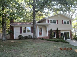 4028 W Parliament Dr, Cohutta, GA 30710
